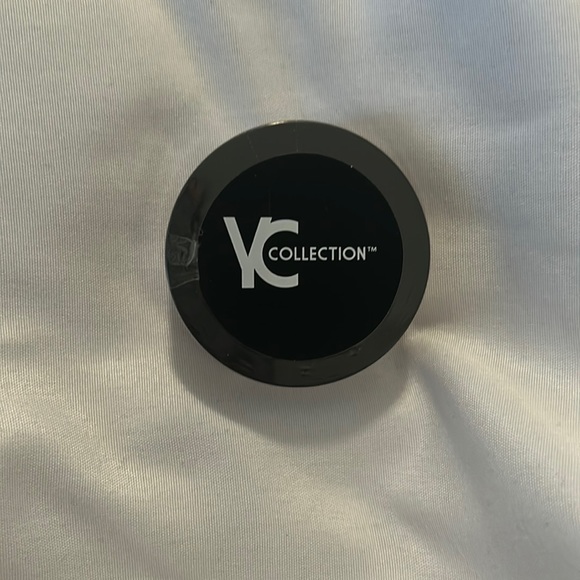 NWT YC Collection Honey Luminous Setting Powder - Picture 1 of 2